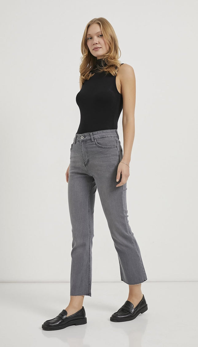 Flexible Damenhose mit verstellbarer Schnittlänge