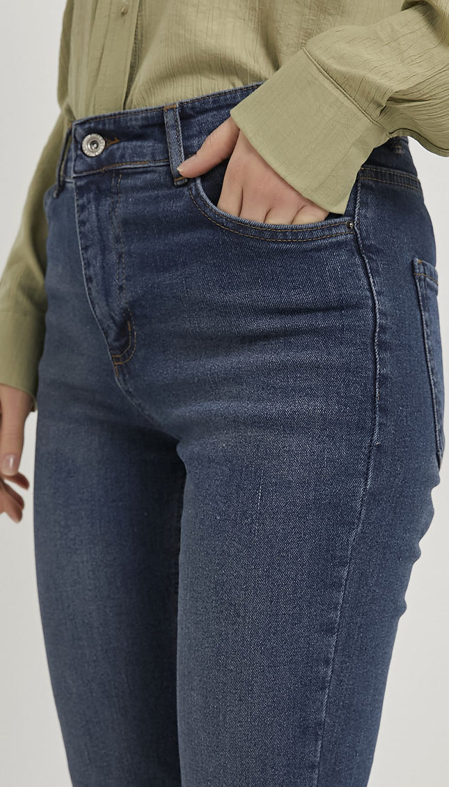 Flexible Damenhose mit verstellbarer Schnittlänge