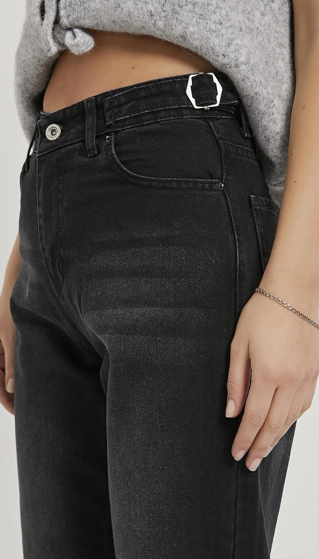 Straight-Fit Denim-Damenhose mit Gürtel