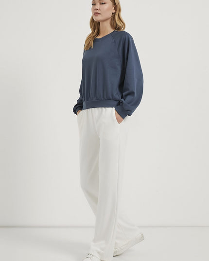 Damenpullover aus Modal mit hohem Kragen