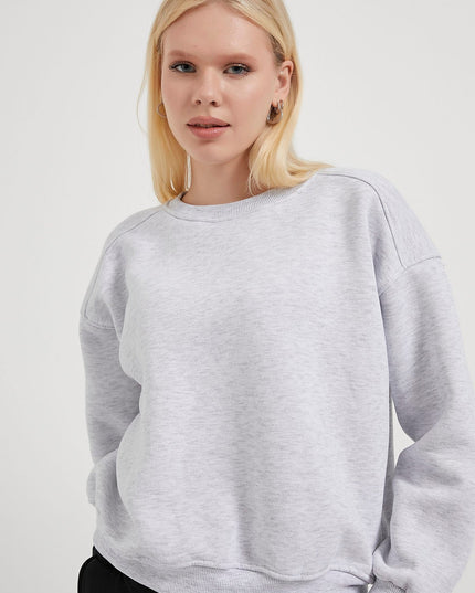 Damenpullover mit Radkragenpaspels