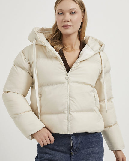 Damenjacke mit Kapuzenhut und Reissverschluss