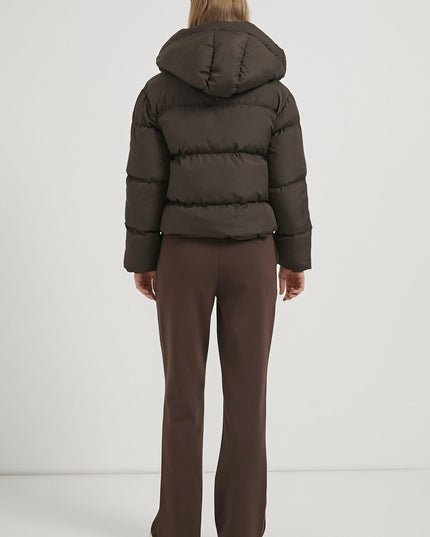 Damenjacke mit Kapuzenhut und Reissverschluss