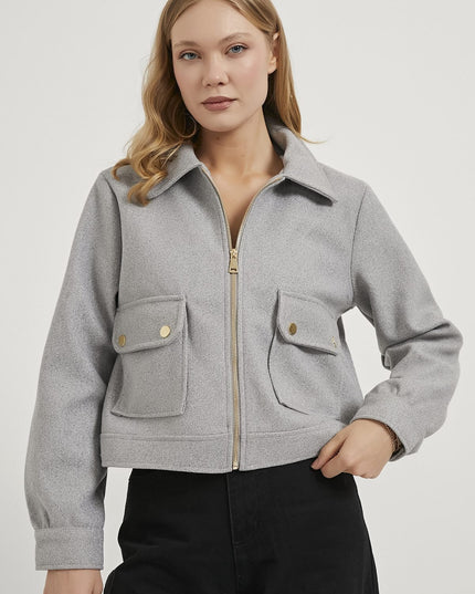 Damenjacke mit Reißverschluss und Klappentaschen