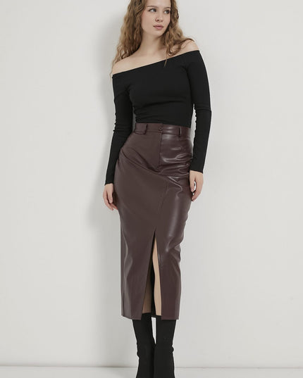 Kunstleder‑Damenrock mit Frontschlitz