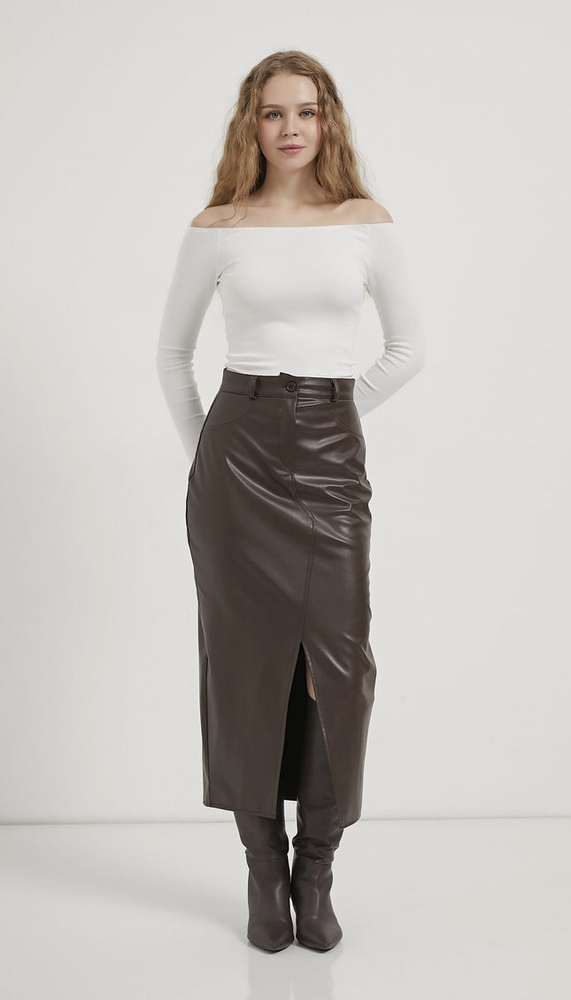 Kunstleder‑Damenrock mit Frontschlitz