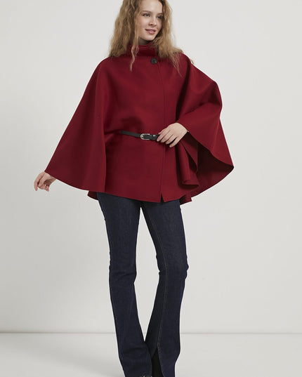 Eleganter Damenponcho mit Gürtel
