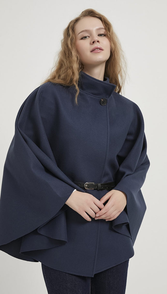 Eleganter Damenponcho mit Gürtel