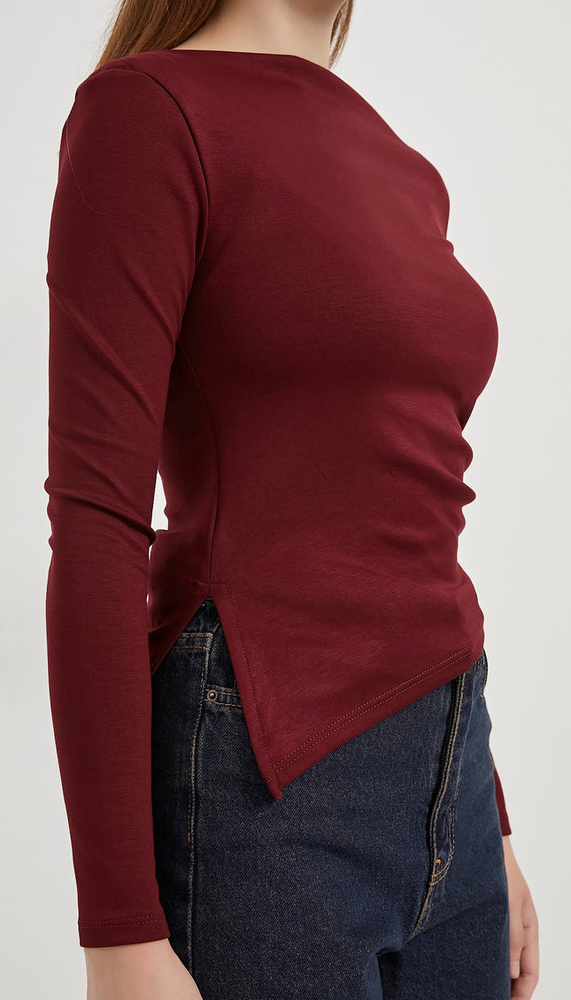 Asymmetrische Damenbluse mit Bootsausschnitt