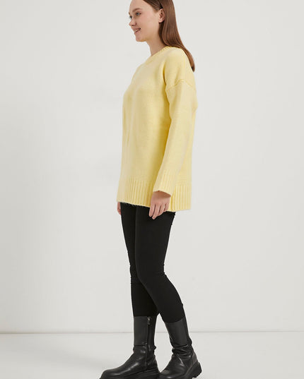 Übergrosser Damenpullover mit bis-Kragen