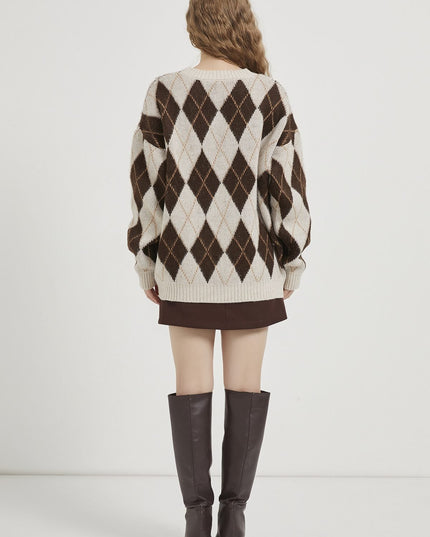 Damenpullover mit Diamantmuster bis Kragen braun/beige