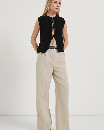 Strickweste für Damen mit Krawattendetail