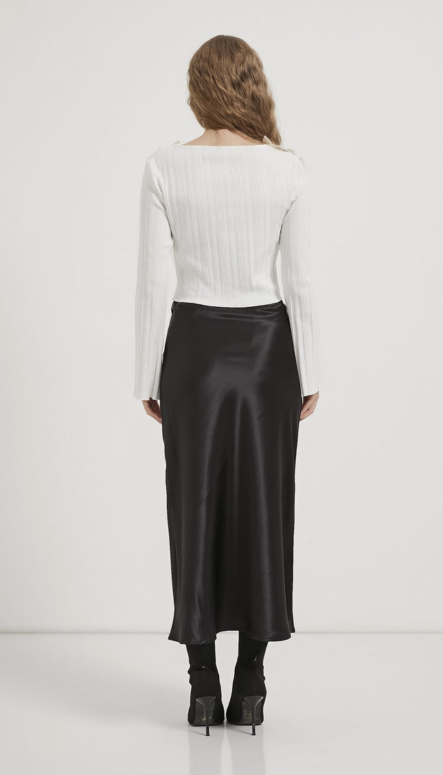 Damenbluse mit Schnürung und feinen Rüschendetails