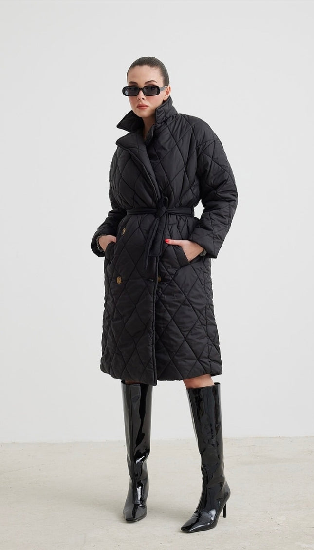 Steppmantel mit Gürtel