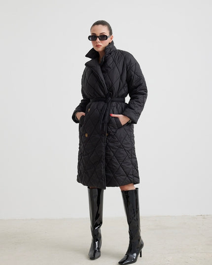 Steppmantel mit Gürtel