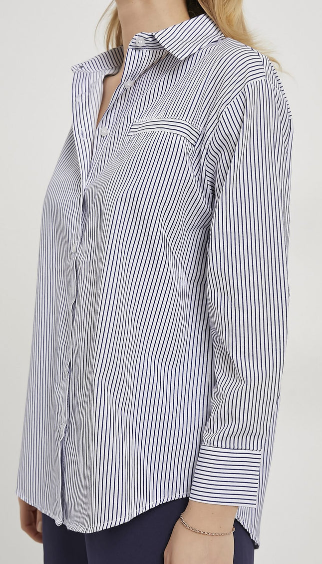 Damenhemd mit gestreiften Taschen
