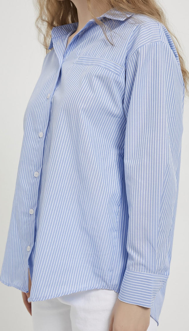 Damenhemd mit gestreiften Taschen