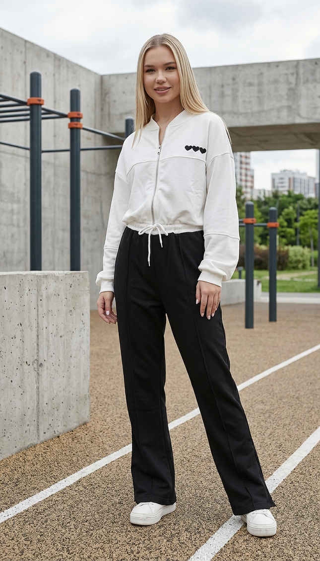 Jogginghosen für Damen mit Herzstickerei schwarz/weiß