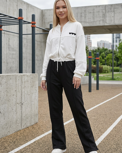 Jogginghosen für Damen mit Herzstickerei schwarz/weiß