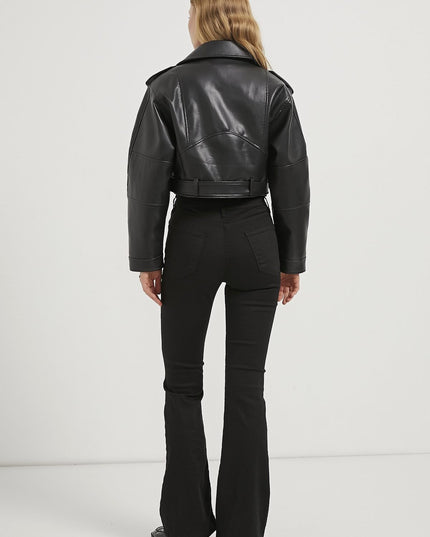 Damenjacke aus Kunstleder