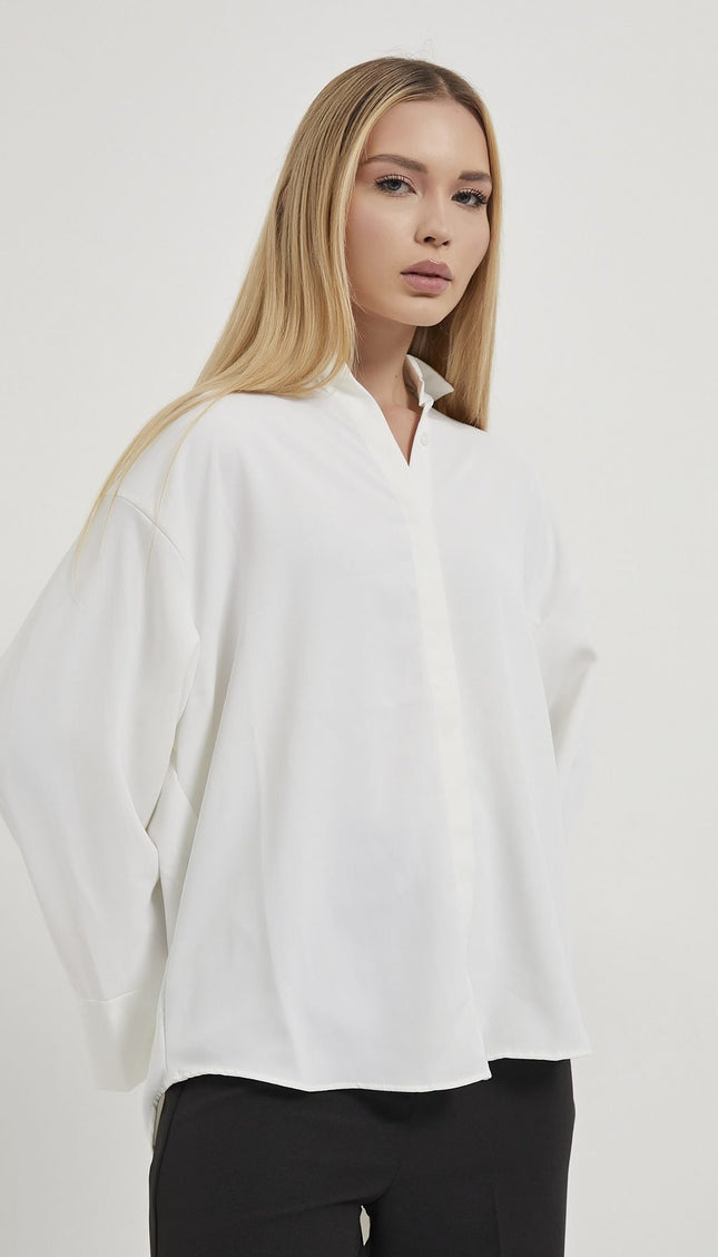 Fließendes, übergrosses Damenhemd