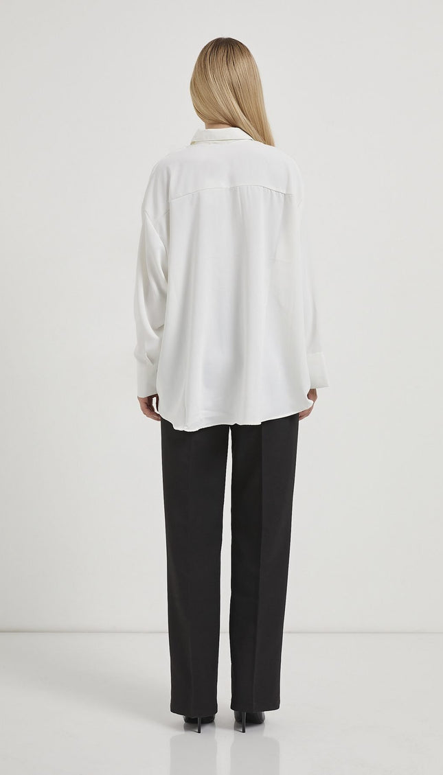 Fließendes, übergrosses Damenhemd