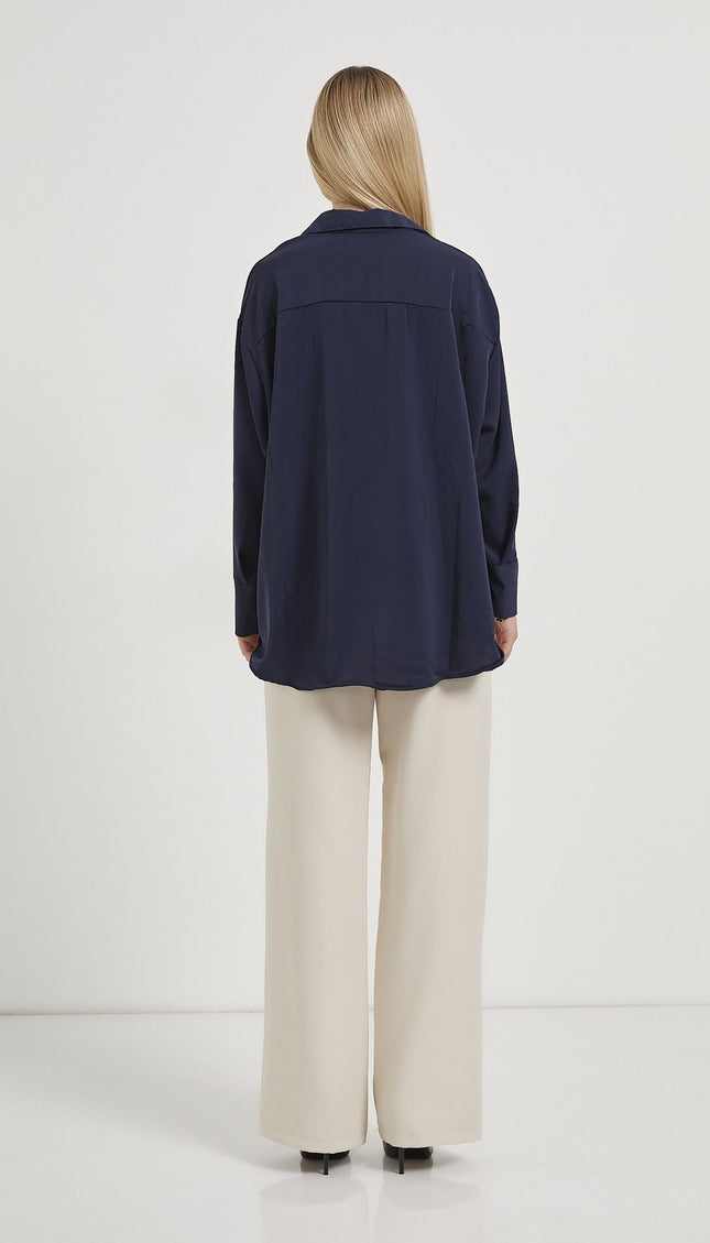 Fließendes, übergrosses Damenhemd