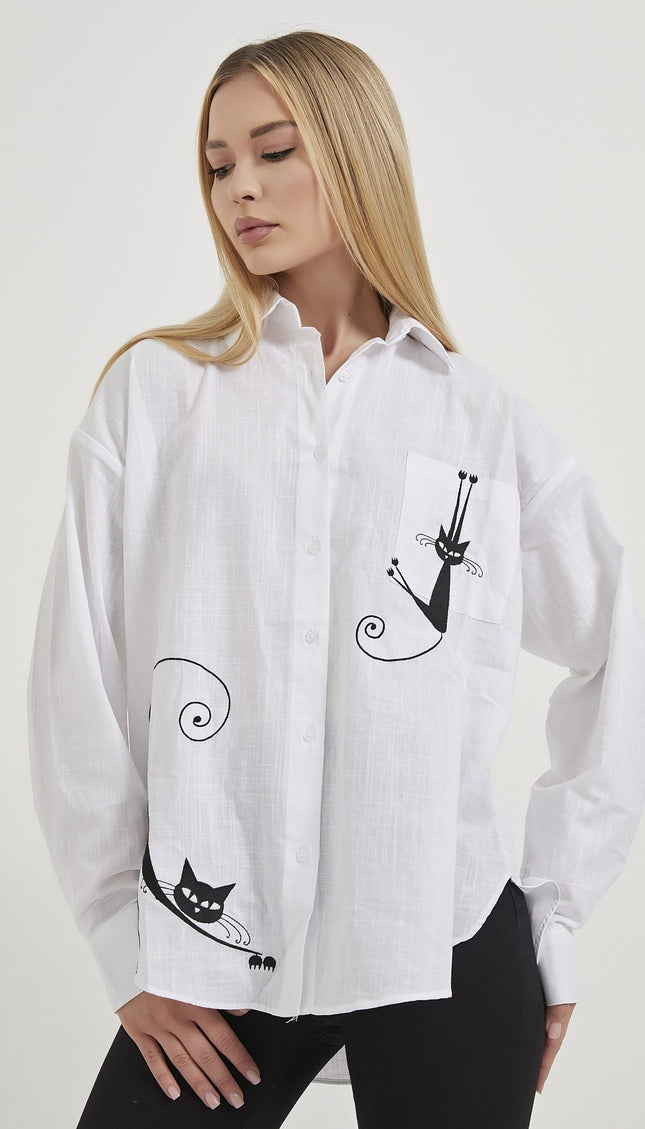 Damenhemd mit Katzenstickerei