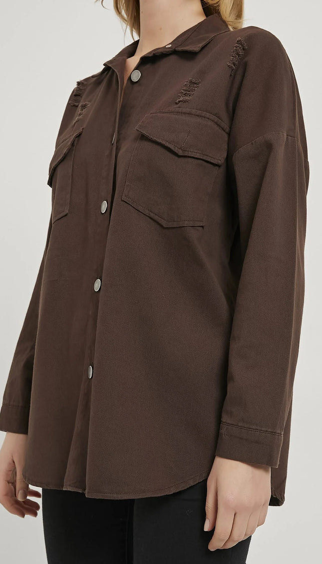 Damenhemd mit Klappentaschen und Metallknöpfen