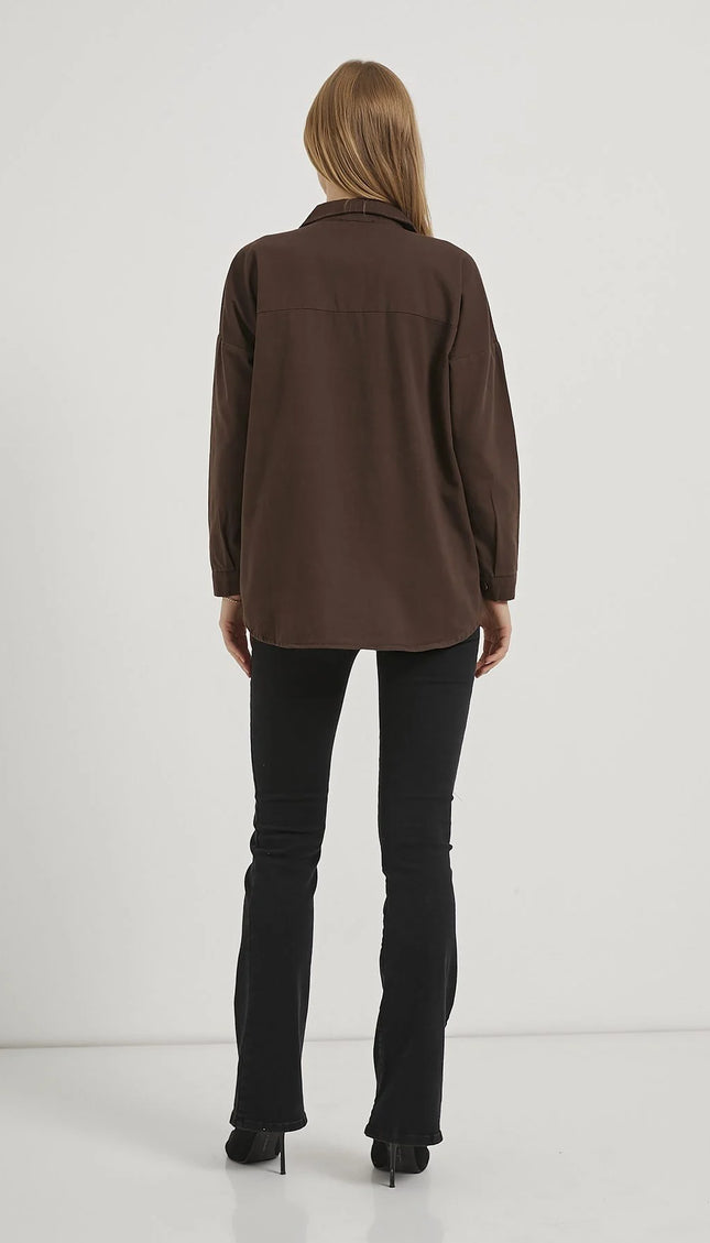 Damenhemd mit Klappentaschen und Metallknöpfen