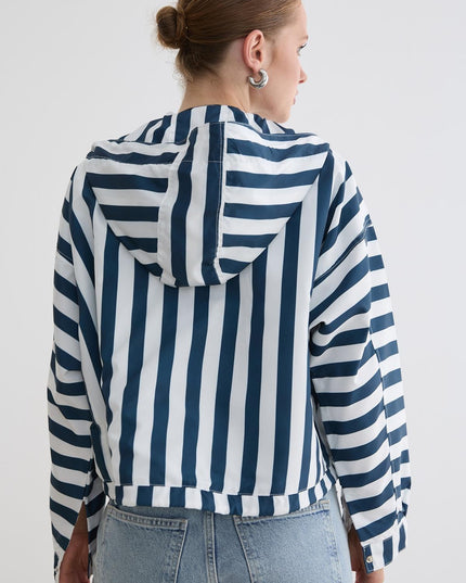Marine-gestreifte Kapuzenjacke