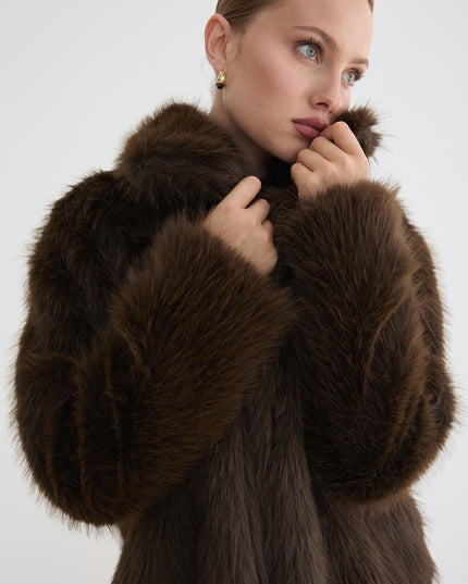 Elegante Damenjacke aus Kunstpelz