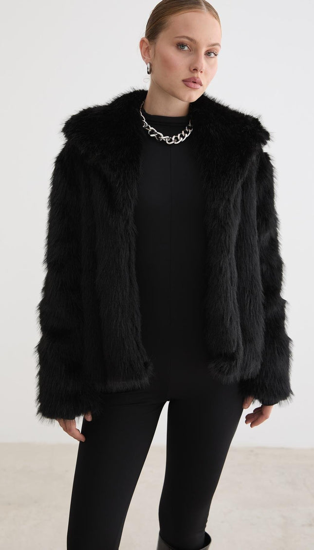 Elegante Damenjacke aus Kunstpelz