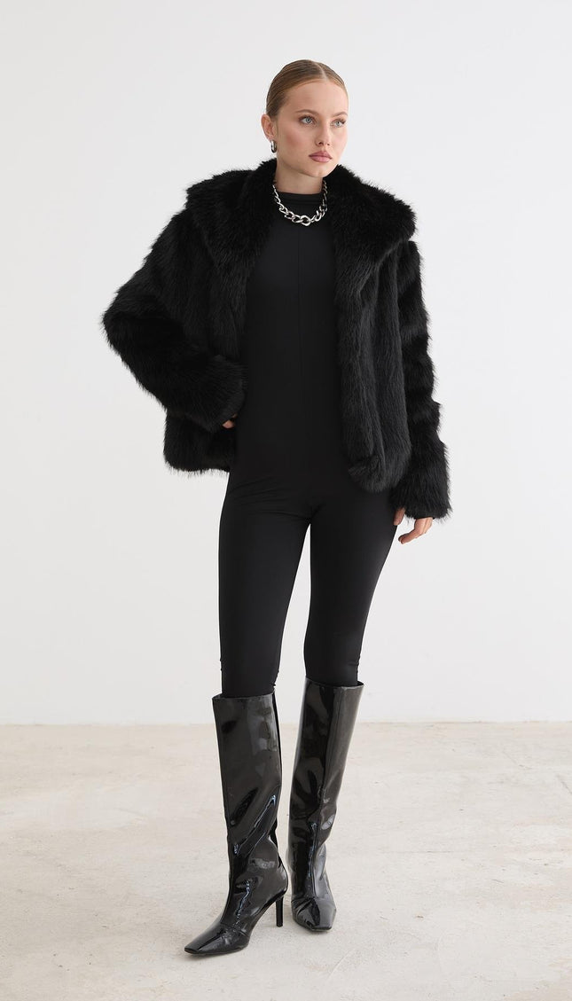 Elegante Damenjacke aus Kunstpelz