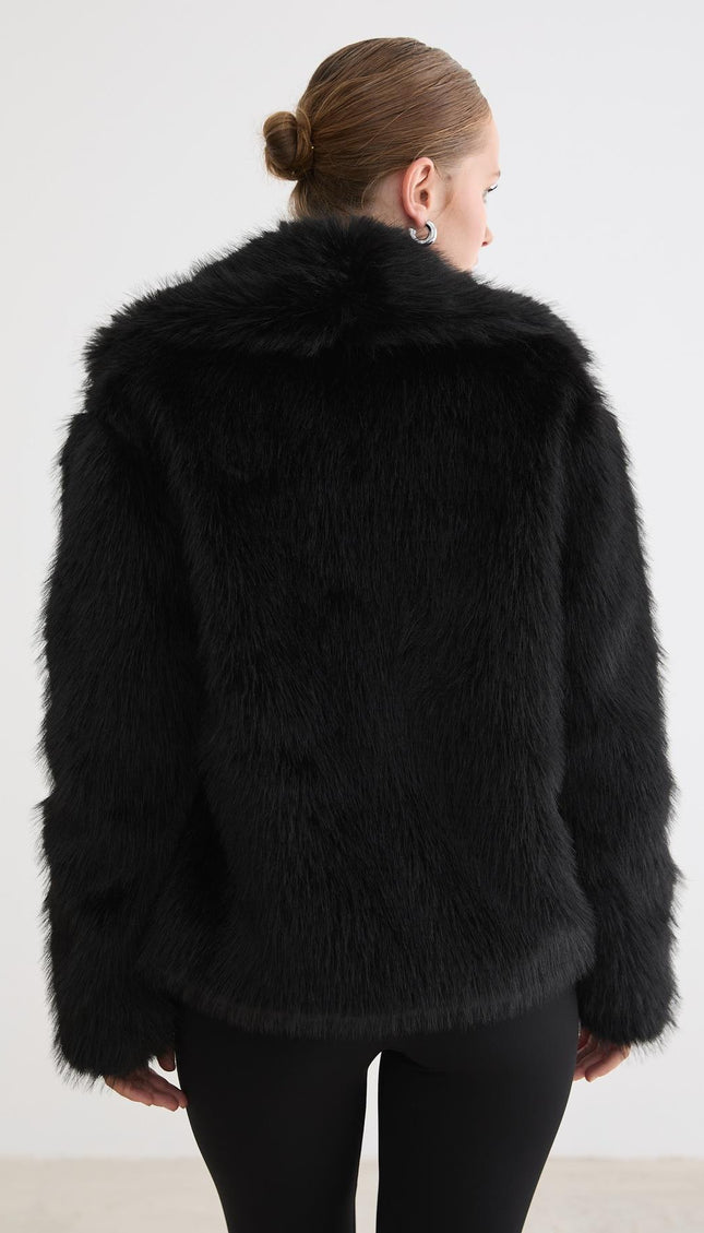 Elegante Damenjacke aus Kunstpelz