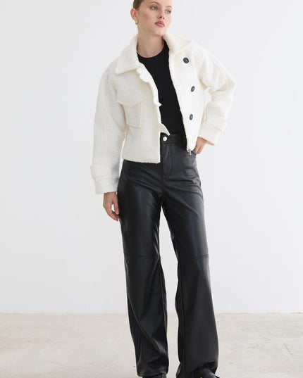 Moderne Damenjacke im Cropped-Stil