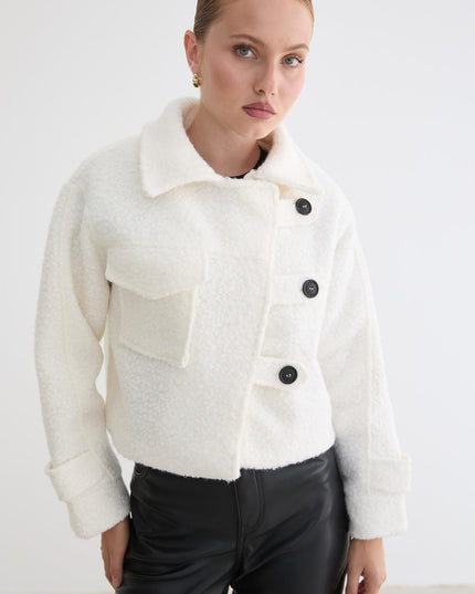 Moderne Damenjacke im Cropped-Stil