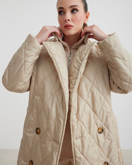 Steppmantel mit Gürtel