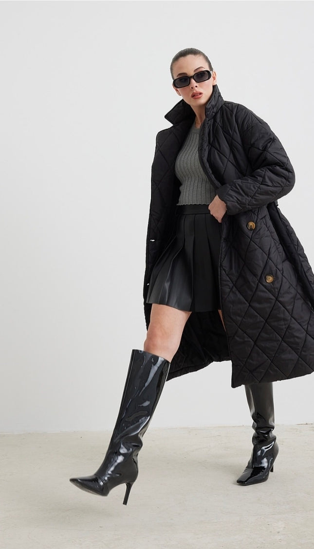 Steppmantel mit Gürtel