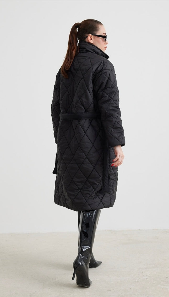 Steppmantel mit Gürtel