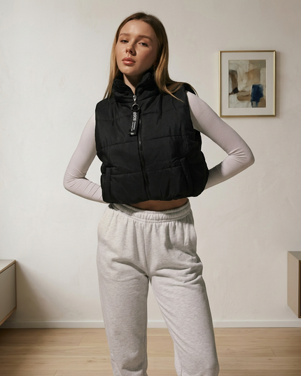 Women's quilted vest with zipper